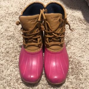 Pink Girls Sperry Saltwater Boots 🦆🥾💓
